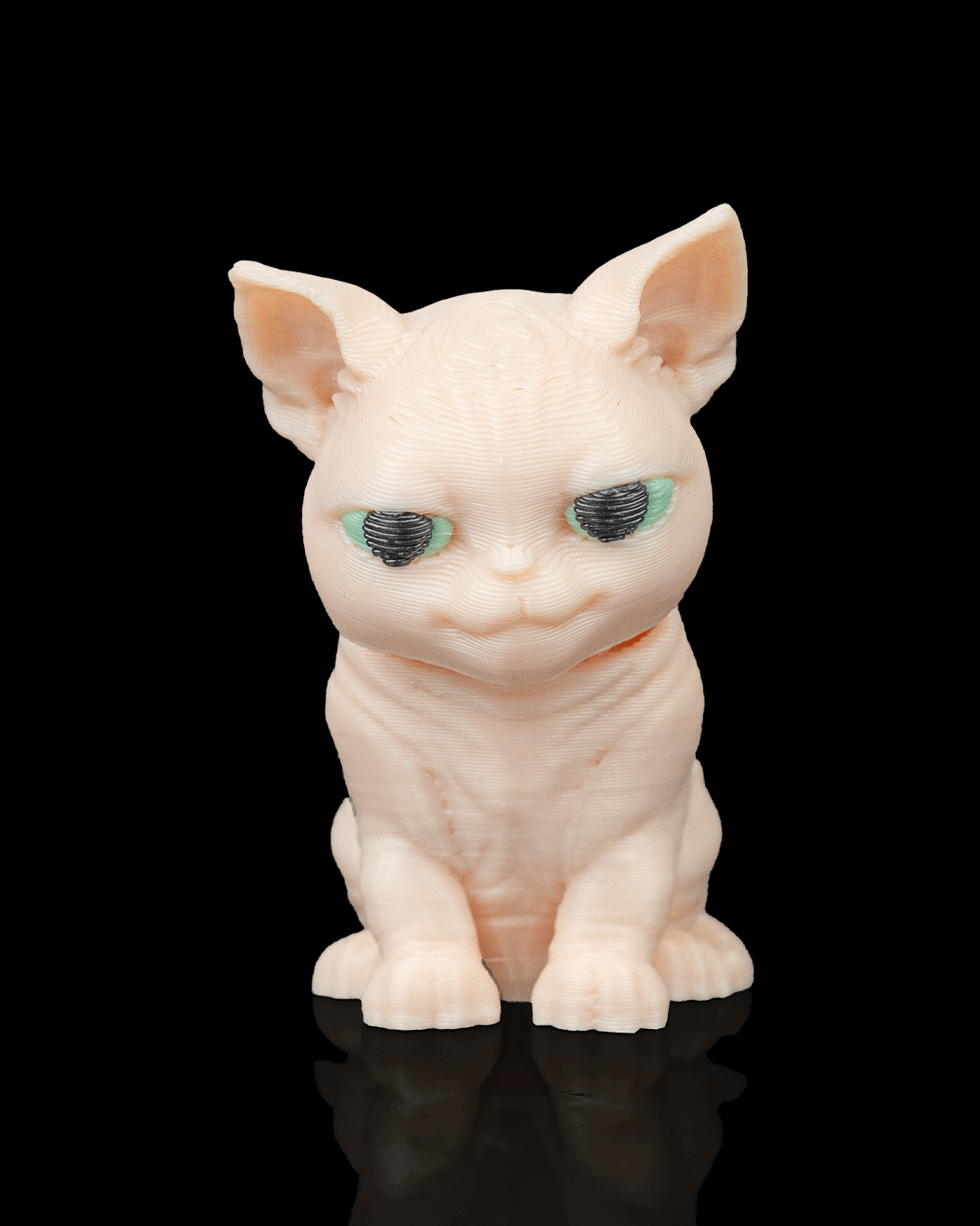 Stitched Pack Sphynx — perspectiva alternativa