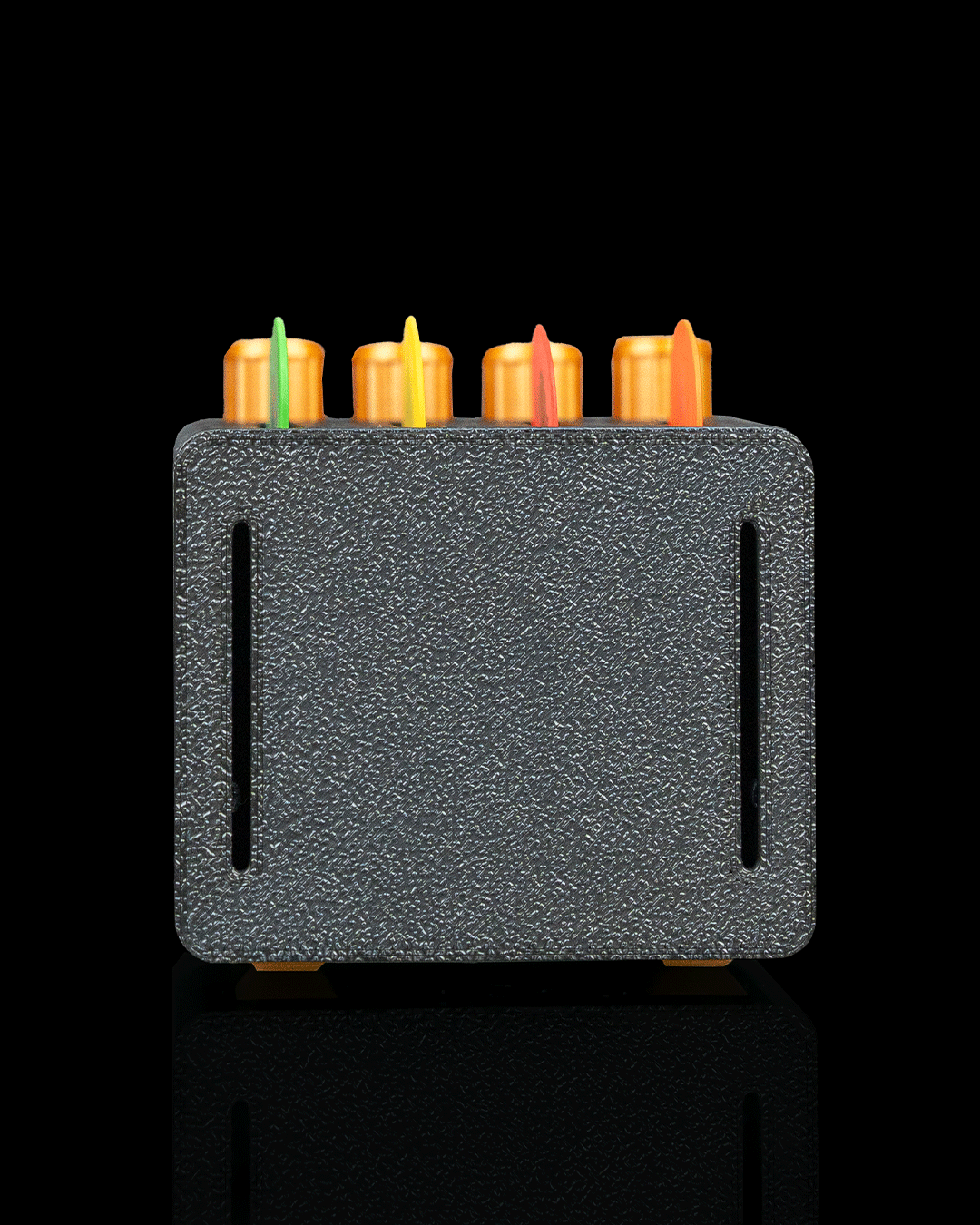 Amp Stash Pick Holder — detalle