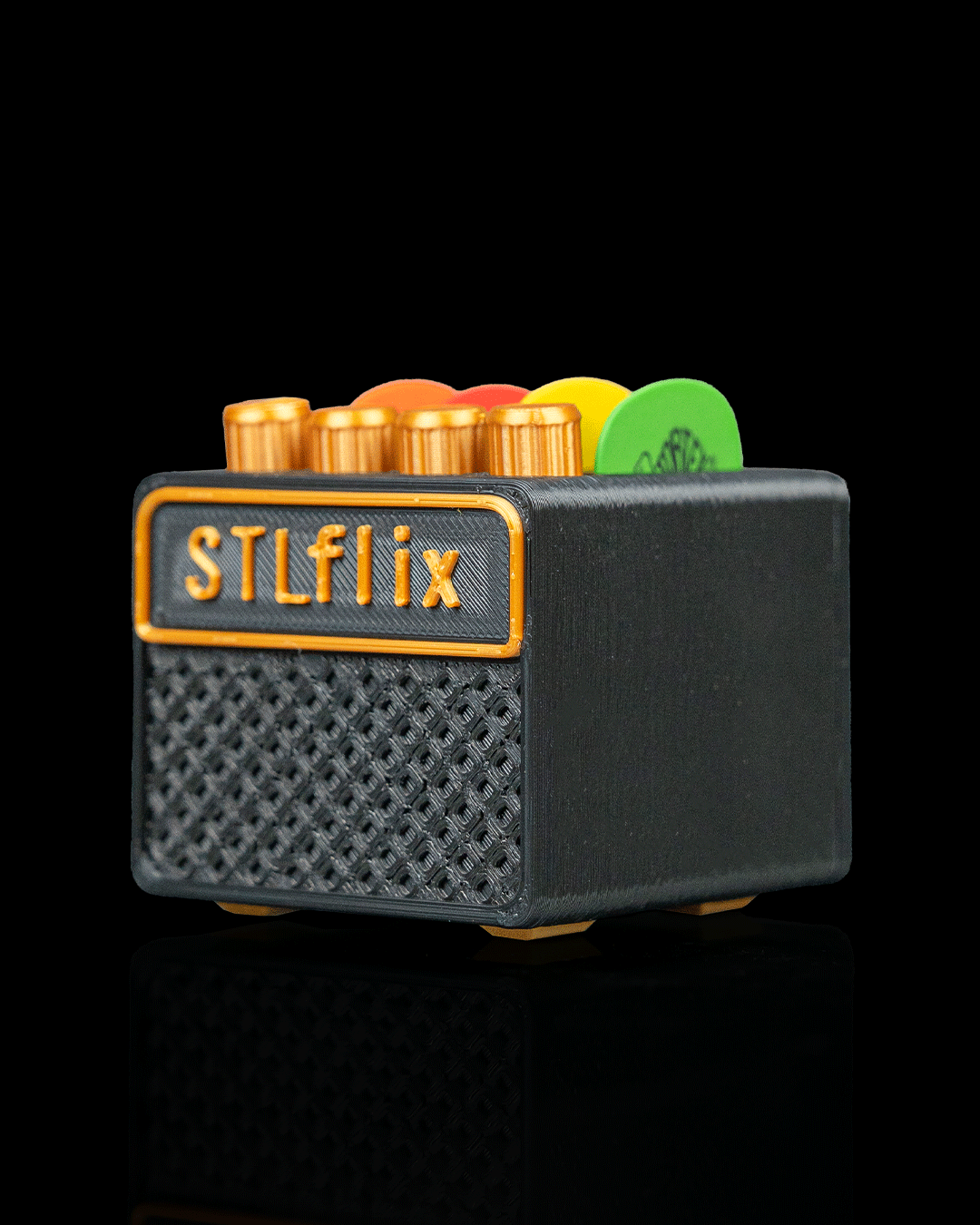 Amp Stash Pick Holder — lateral